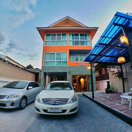 Chowdhury Boutique House Chiang Mai Extérieur photo