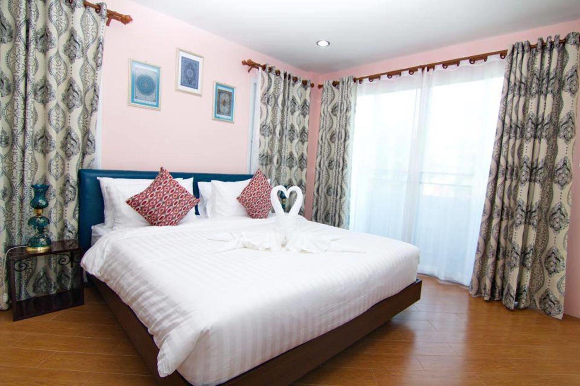 Chowdhury Boutique House Chiang Mai Extérieur photo