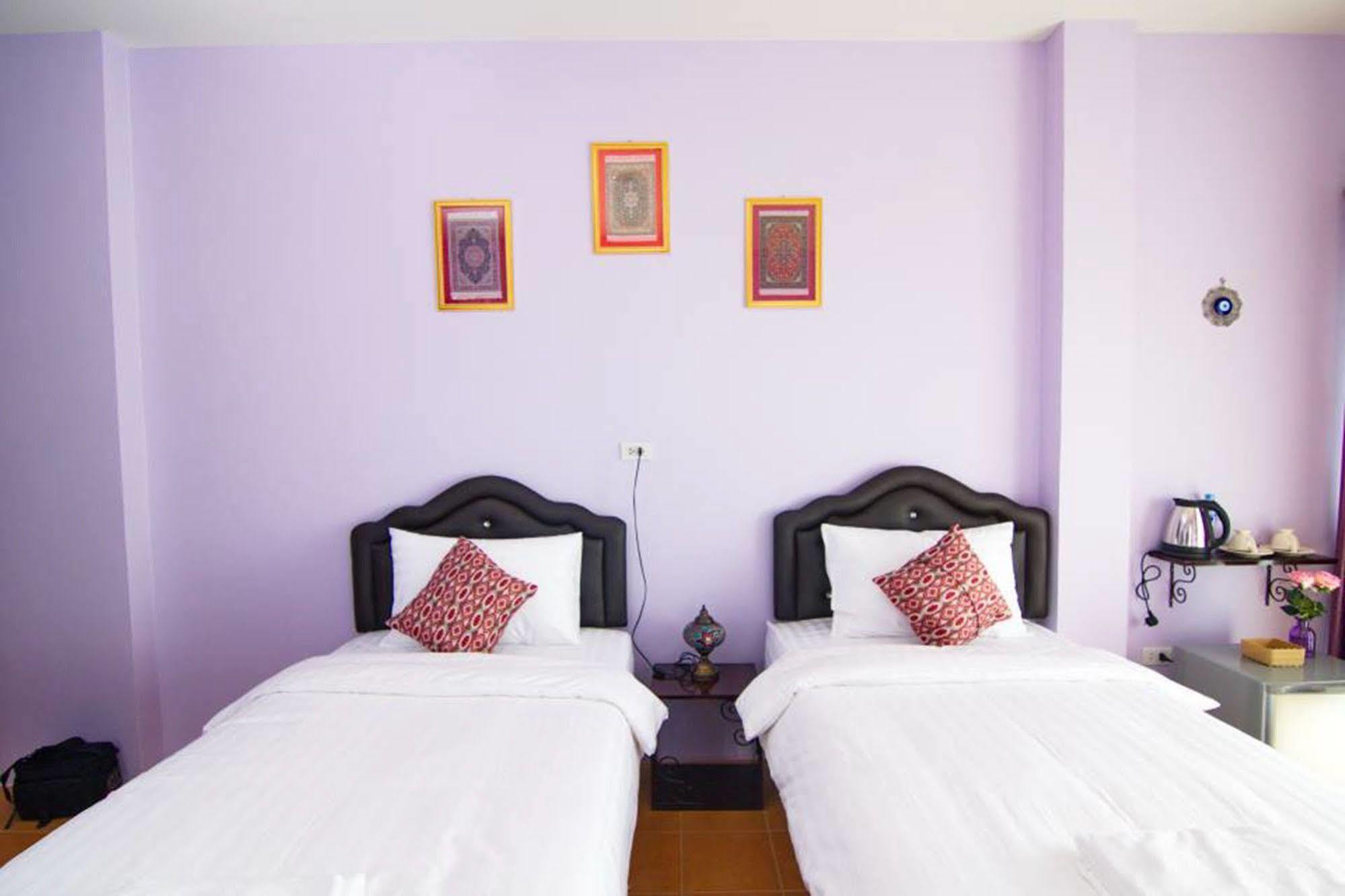 Chowdhury Boutique House Chiang Mai Extérieur photo