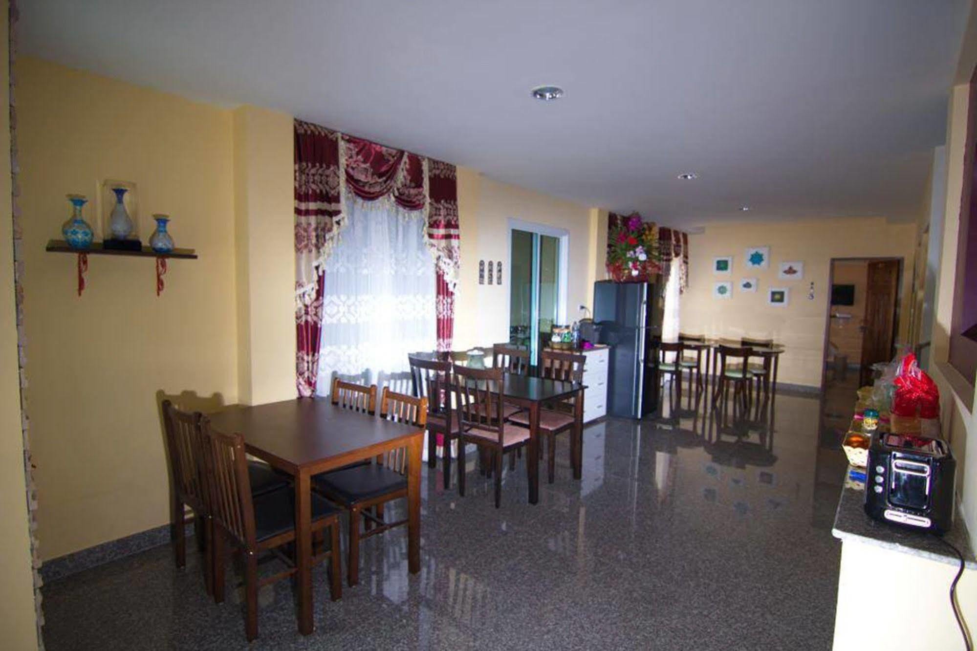 Chowdhury Boutique House Chiang Mai Extérieur photo